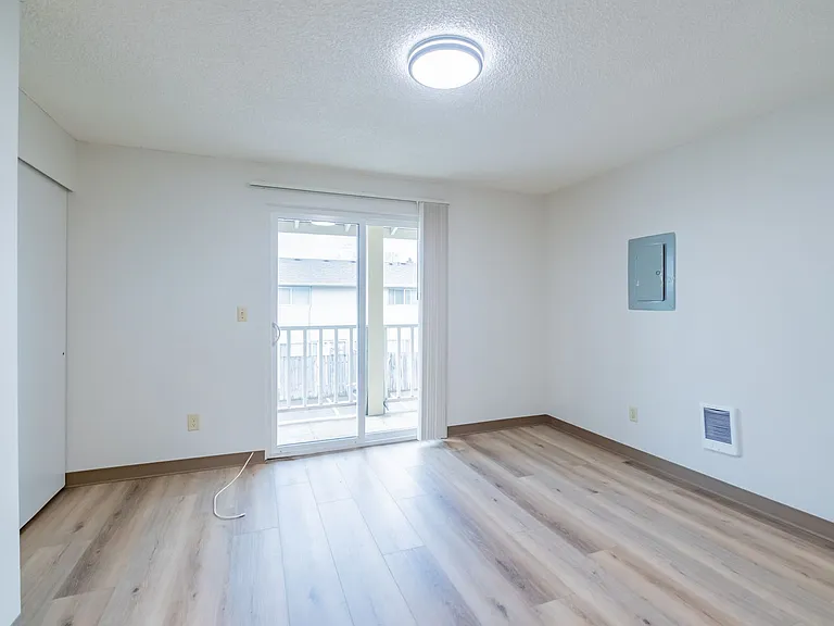 Tamara Manor — Photo 42