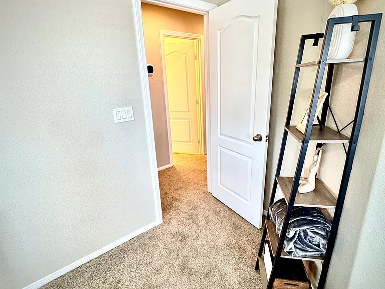 9049 Boston Springs Ave #3 — Photo 9