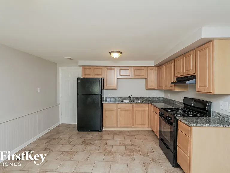 3729 W 121st Pl — Photo 6