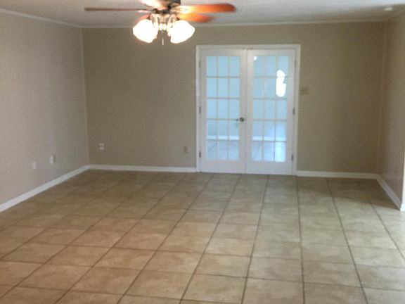 2nd image of 306 Una Dr