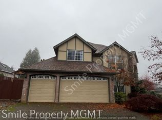 11461 SE Highland Loop, Clackamas, OR 97015
