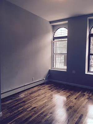 Rented by Oxford Property Group | media 38