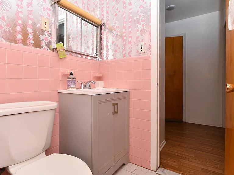 207 Manhattan Ave #2 — Photo 18
