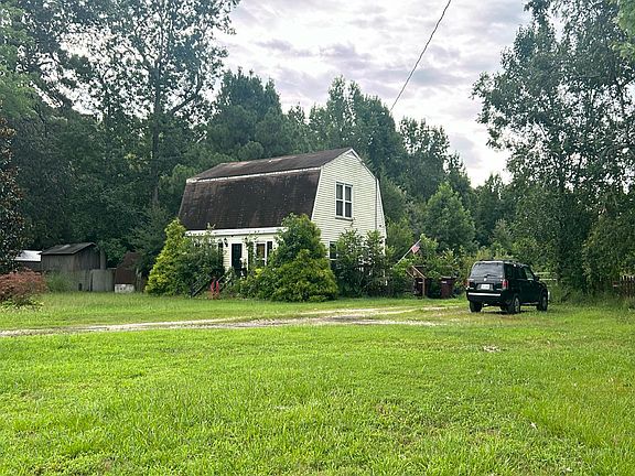 2nd image of 1725 Benefit Rd