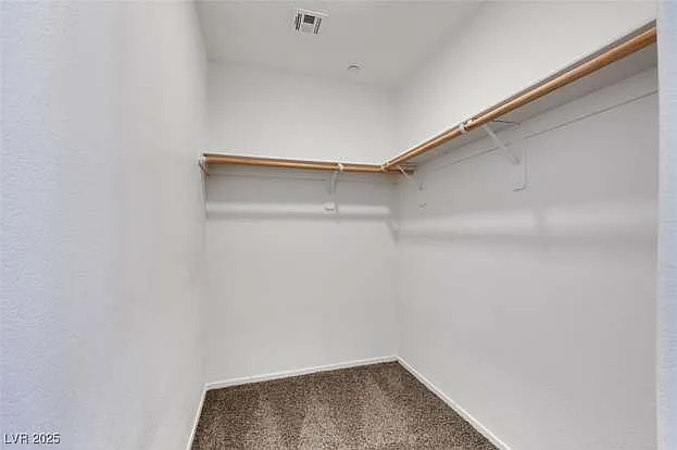 4561 Woolcomber St N — Photo 9