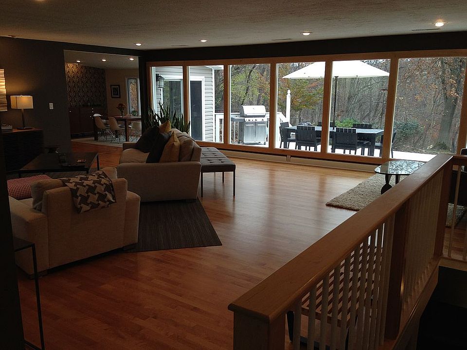 2nd image of 2239 Round Rock Dr
