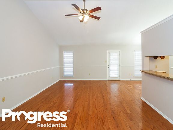 4th image of 6550 Jamestown Ave
