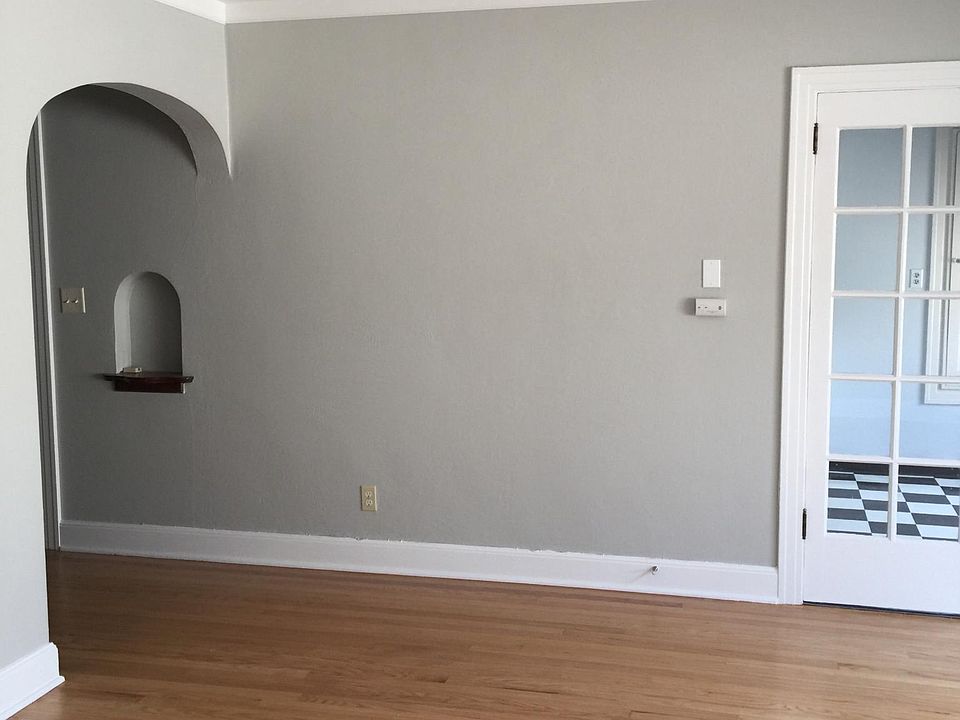 1st image of 1620 N 45th St #205