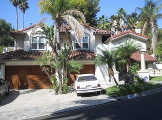 10421 Boca Canyon Dr, Santa Ana, CA 92705