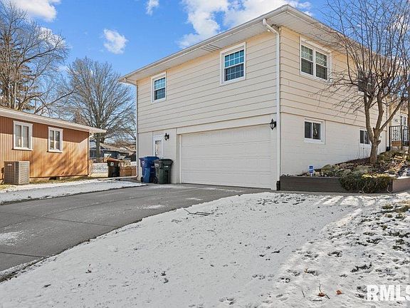 3rd image of 2625 Lorton Ave