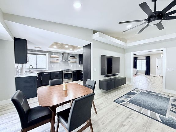 3rd image of 719 Pinon Ct #Ca