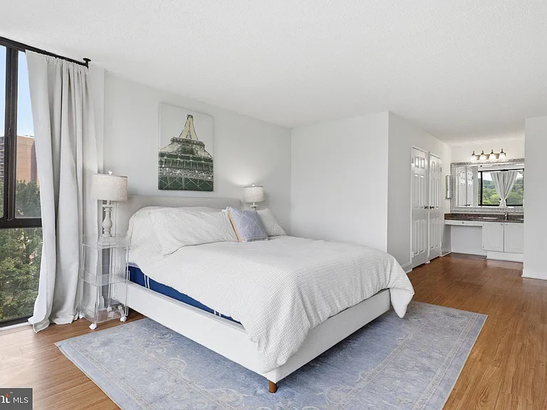 5300 Holmes Run Pkwy #607 — Photo 13