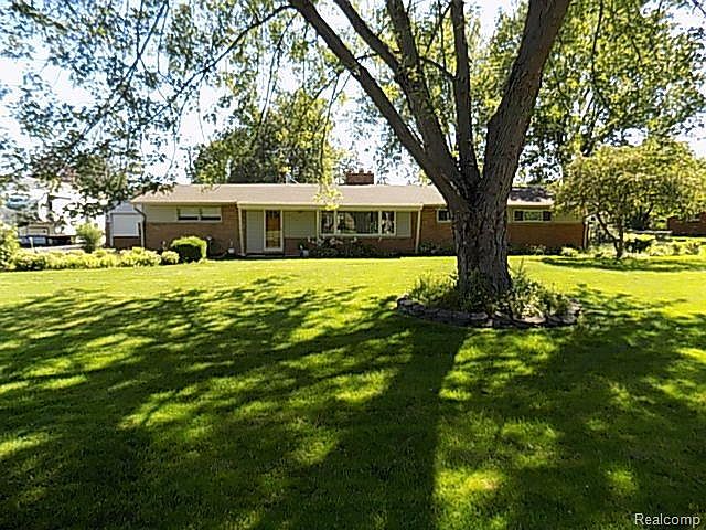 1st image of 234 Belhaven Dr