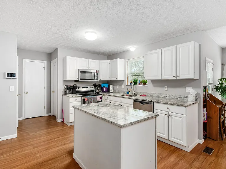 8371 Old Ivory Way — Photo 4
