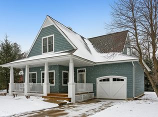 20 Pond Path, New Buffalo, MI 49117