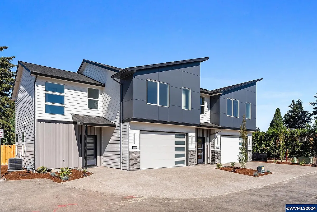 Building Photo - 4825 & 4827 Elvira Pl N #4827
