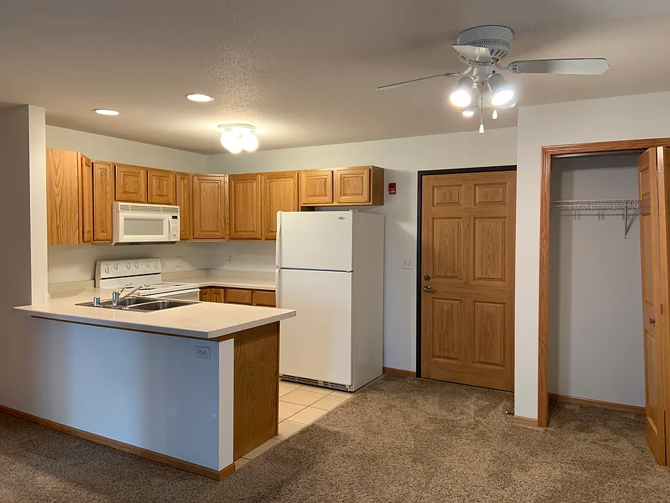 3191 Losey Blvd S #1