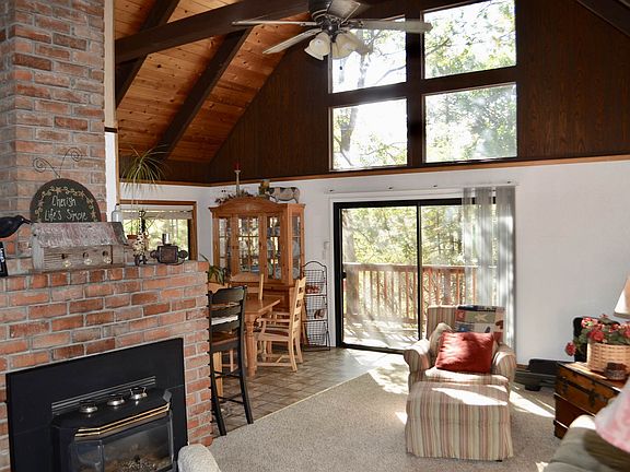 2nd image of 24399 Wild Horse Ln