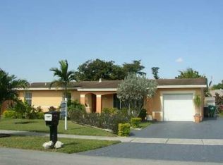 15820 SW 61st St, Miami, FL 33193