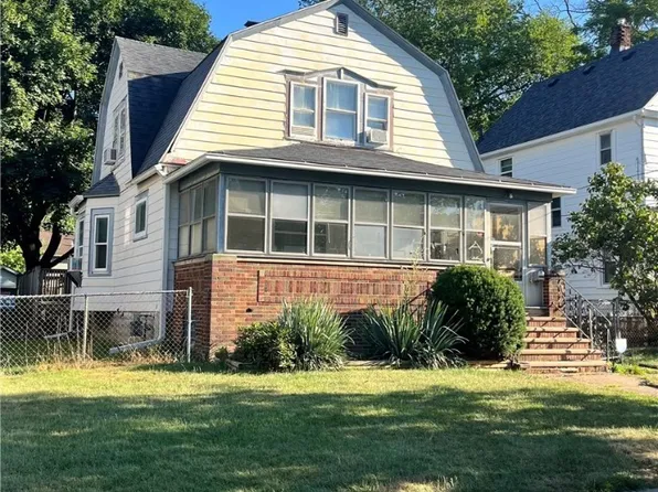 319 W 27th St, Lorain, OH 44055