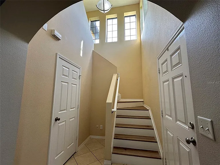 30117 N Mossbank Dr — Photo 7