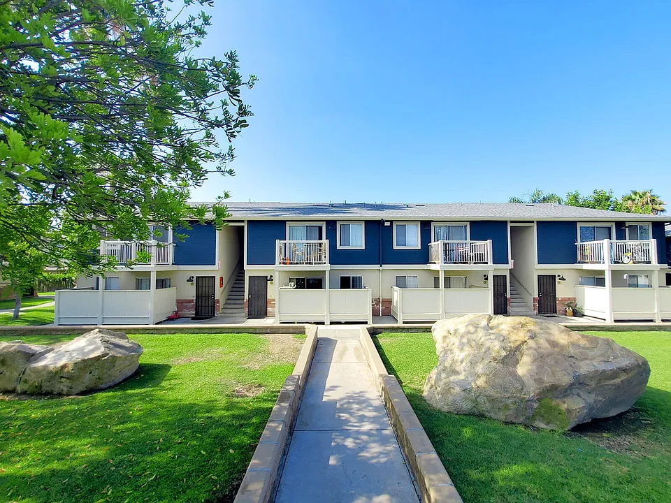 Palm Villas Apartments