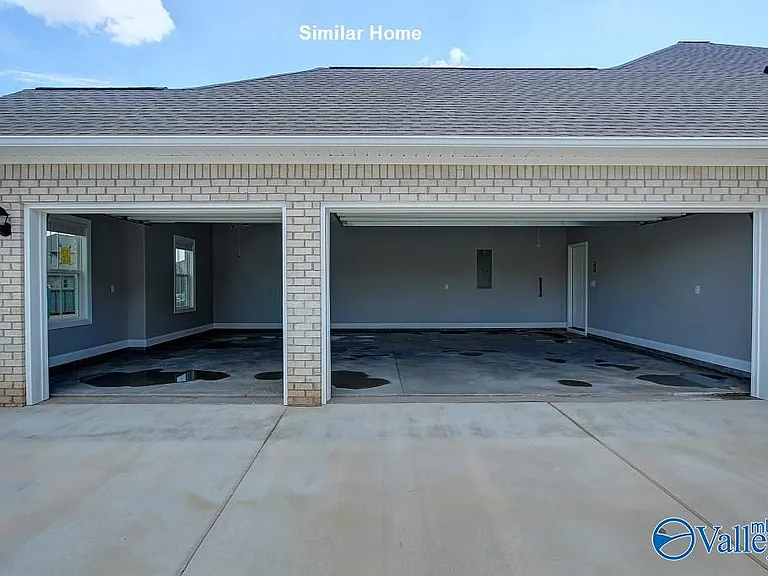 26415 Birkshire Ln — Photo 35