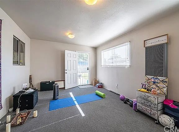 2nd image of 15051 Sevilla Cir