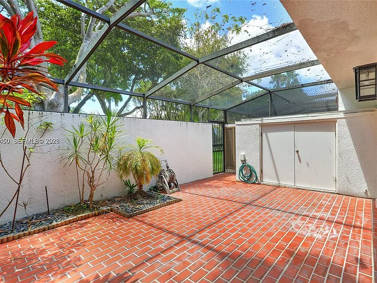 8124 SW 87th Ter — Photo 27