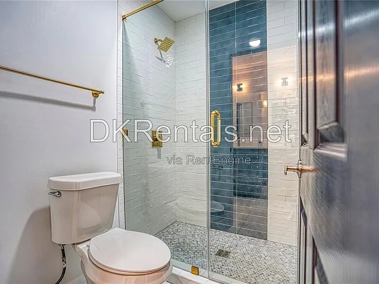 2230 Beecher Cir SW — Photo 14