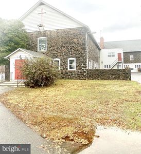 206 Sykes Rd, New Castle, DE, 19720