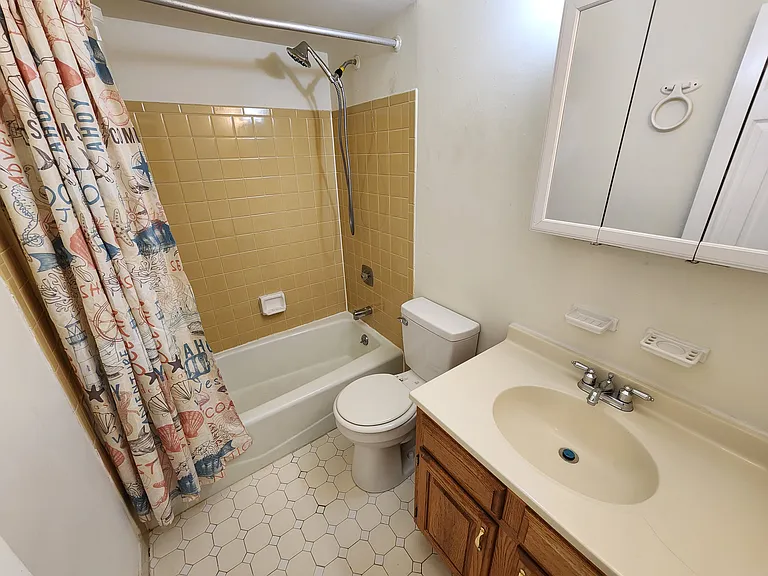 32 Sandybrook Dr — Photo 6
