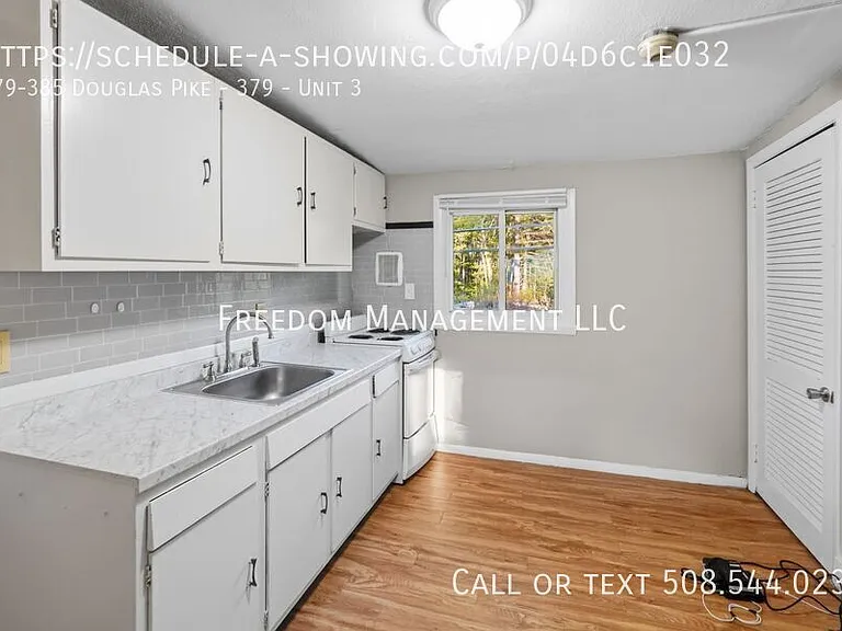 379-385 Douglas Pike #379-unit 3 — Photo 2