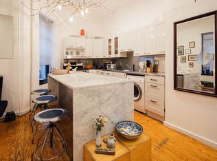 8 Bethune St APT 2, New York, NY 10014