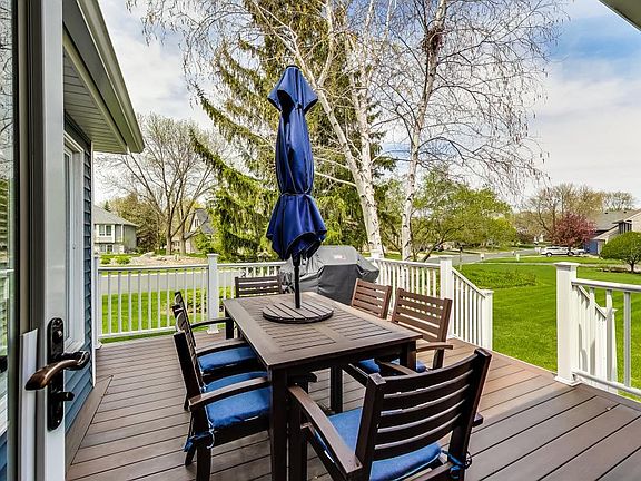 4th image of 1415 Deerwood Ct