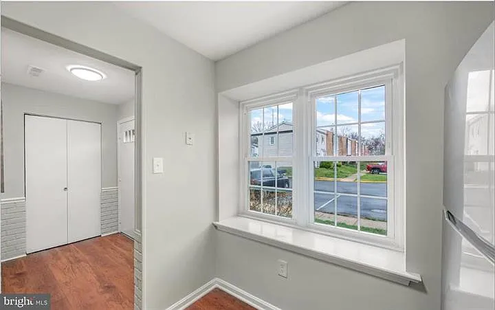 5822 Burke Manor Ct — Photo 13