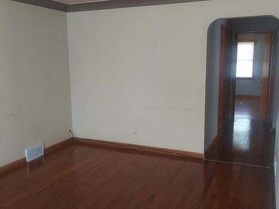 4th image of 1800 N 23rd Ave