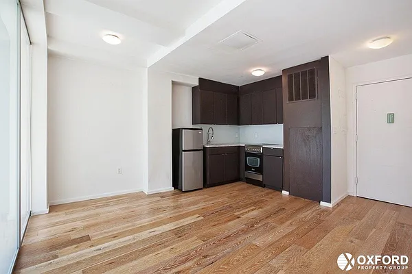 Rented by Oxford Property Group | media 4