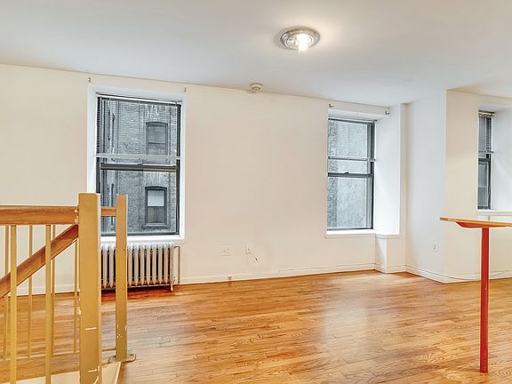 2nd image of 310 W 95th St #2E1