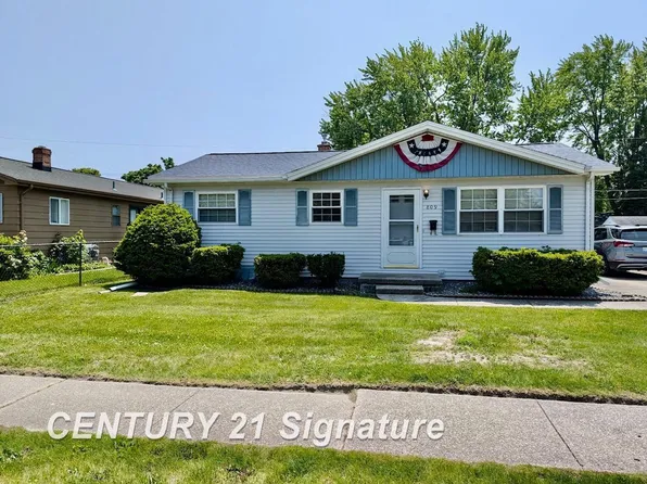 809 Stinson Dr, Saginaw, MI 48604