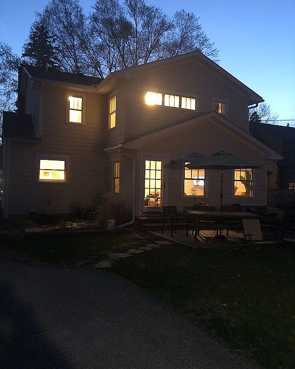 2nd image of 2631 Inglewood Ave S