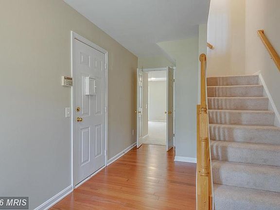 4th image of 2519 James Maury Dr