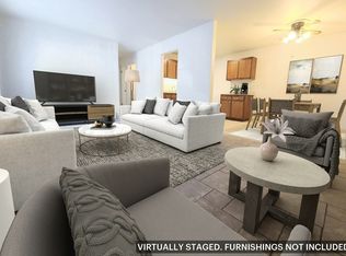 416 S 16th Ave APT 1, West Bend, WI 53095