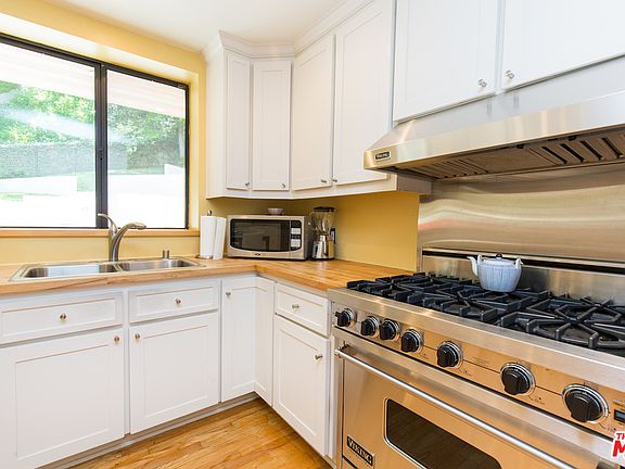 5th image of 10446 Seabury Ln