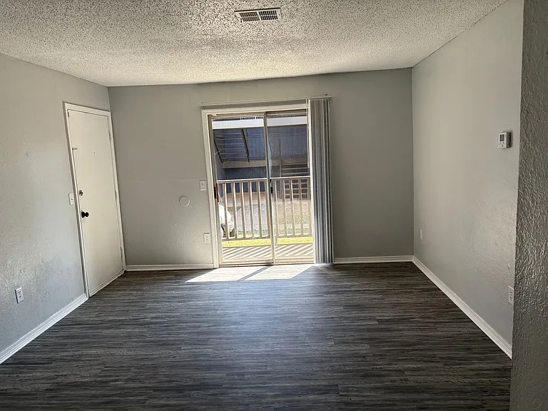 The Bryant Apartment Homes — Photo 19
