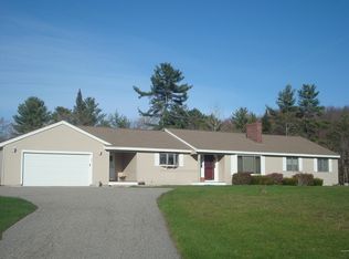 7 Spirit Meadow Ln, Windham, ME 04062