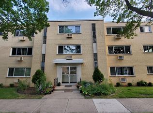5555 W Sunnyside Ave, Chicago, IL 60630