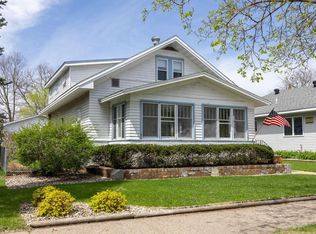 306 20th St S, La Crosse, WI 54601