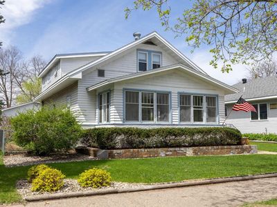 306 20th STREET SOUTH South, La Crosse, WI, 54601