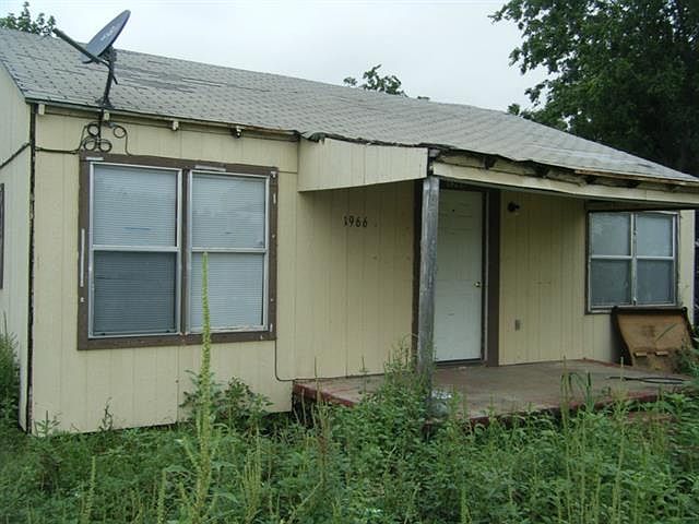 1st image of 1966 S Treadaway Blvd